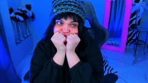 Mary online show from 02.04.26