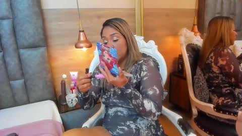 maryhawkey online show from 02.20.26