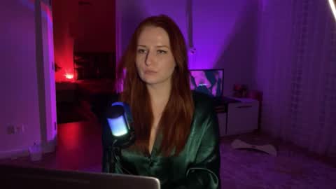 SirenVictoria online show from 05.15.26