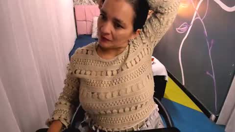 Snapshot of marylinmilf chatting on 03.11.25 Marylin online show from 03.11.25