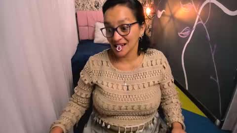 Snapshot of marylinmilf chatting on 03.12.25 Marylin online show from 03.12.25