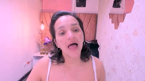 Snapshot of marylinmilf chatting on 09.19.25 Marylin online show from 09.19.25