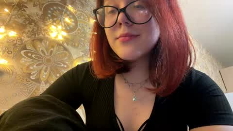 Snapshot of maryloumcglohon chatting on 05.31.26 Liza online show from 05.31.26