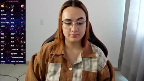 Dulce Maria online show from 10.29.25