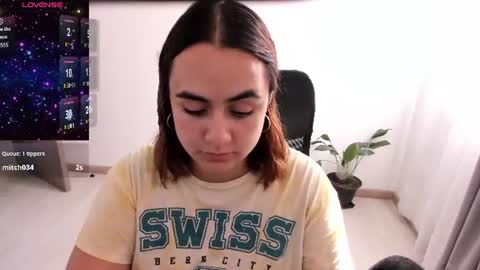 Dulce Maria online show from 06.10.26