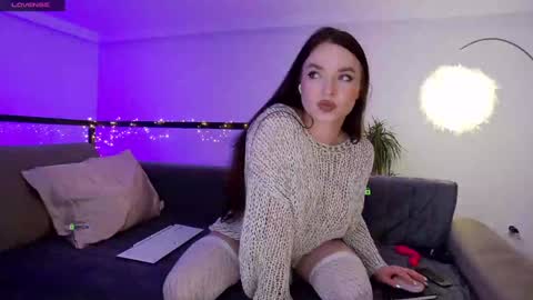 Snapshot of marypsiss chatting on 01.25.25 Marina online show from 01.25.25