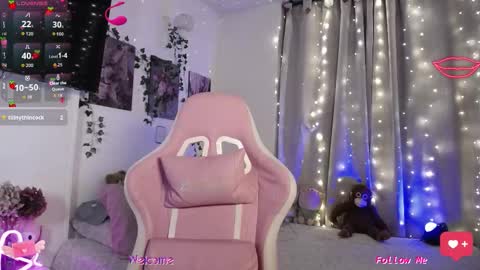 Mary online show from 02.25.26