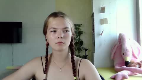 Nessa online show from 07.10.26