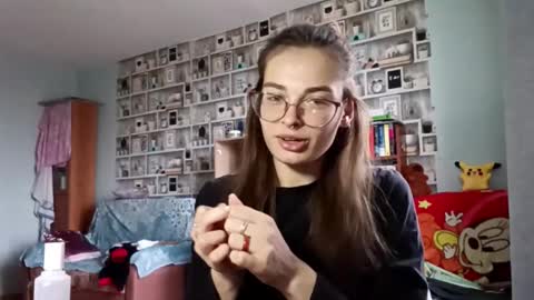 Kelly online show from 04.10.26