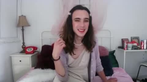 Snapshot of masharose chatting on 10.10.25 masharose online show from 10.10.25