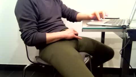 Snapshot of mask07 chatting on 02.28.25 Mask07 online show from 02.28.25