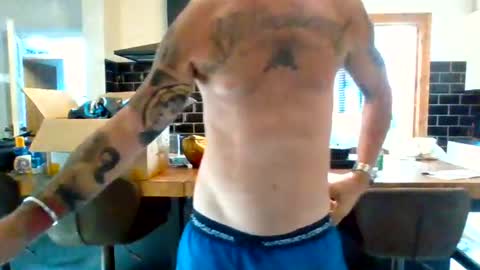 Masked Masturbation Couple online show from 07.18.26