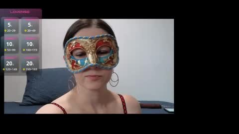 Snapshot of maskedflirt3 chatting on 05.21.26 maskedflirt3 online show from 05.21.26
