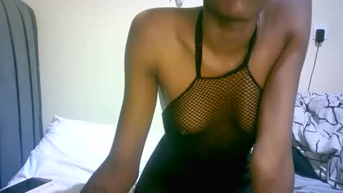 Snapshot of maskgang001 chatting on 09.15.25 maskgang001 online show from 09.15.25