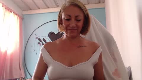 massiel ferreti online show from 12.22.25