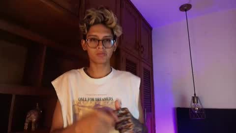   online show from 09.28.25