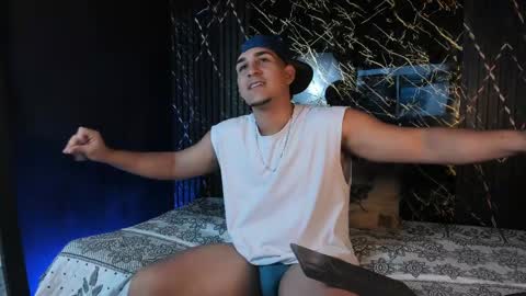 Snapshot of massimo_vidal chatting on 05.15.26 massimo_vidal online show from 05.15.26