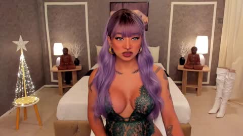 Goddess Mharian online show from 12.17.24