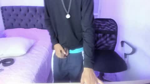 Snapshot of master_boy28 chatting on 02.27.25 master_boy28 online show from 02.27.25
