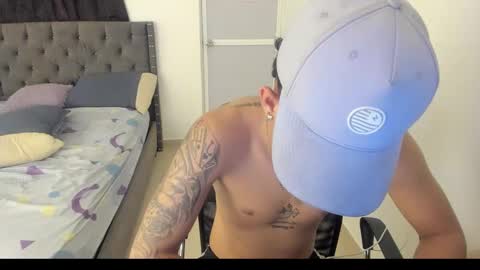 Snapshot of master_boy28 chatting on 10.14.25 master_boy28 online show from 10.14.25
