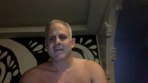 master_cuck2000 online show from 12.29.24