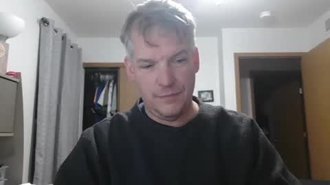 Snapshot of master_thorn chatting on 12.21.24 Master Thorn online show from 12.21.24