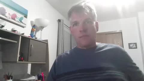 Snapshot of master_thorn chatting on 09.11.25 Master Thorn online show from 09.11.25