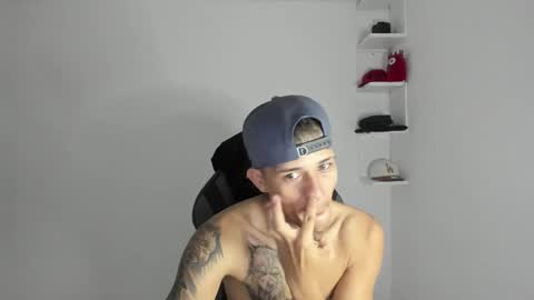 Snapshot of masteralda09 chatting on 11.06.25 Alpha junior online show from 11.06.25