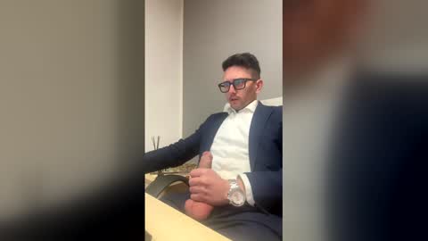 Master Boss online show from 04.08.26