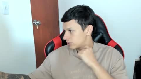 Snapshot of masterdave7 chatting on 01.18.26 Dave online show from 01.18.26