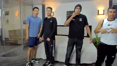 Team Cris Darwin- Fernando- Stiven- David online show from 11.10.25