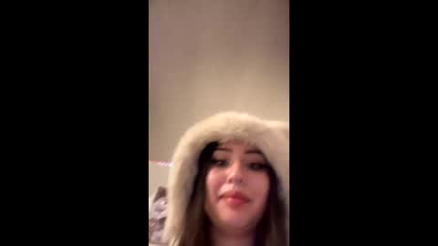 masturbatingmariamiller online show from 12.31.24