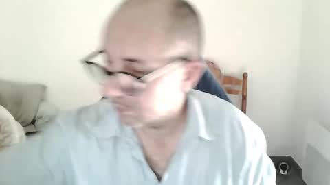 mat11efou online show from 12.21.25