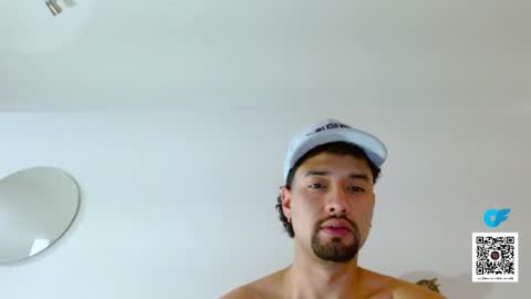 Snapshot of mathew444 chatting on 11.10.25 STRURIBE ON INSTAGRAM online show from 11.10.25