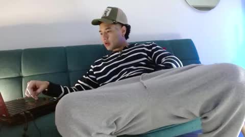 Snapshot of mathew444 chatting on 01.10.26 STRURIBE ON INSTAGRAM online show from 01.10.26