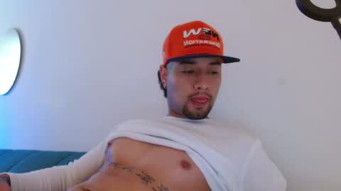 Snapshot of mathew444 chatting on 02.16.26 STRURIBE ON INSTAGRAM online show from 02.16.26