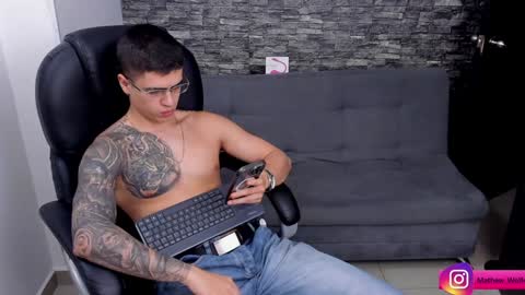 Mathew Independent model online show from 02.04.25