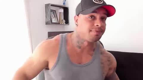 Snapshot of mathews_roses chatting on 09.19.25 Marck Mathews online show from 09.19.25