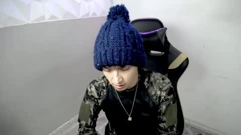 Snapshot of mathiass_twinkk_ chatting on 05.31.26 MATHIAS online show from 05.31.26