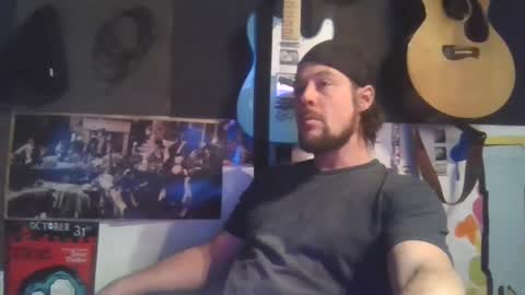 Snapshot of mathydonaski chatting on 02.15.25 mathydonaski online show from 02.15.25