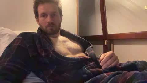 mati_m8 online show from 10.14.25