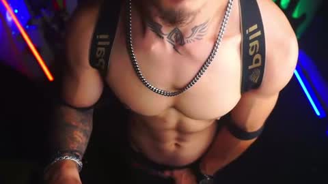 Snapshot of matiusdf chatting on 06.16.26 matius online show from 06.16.26