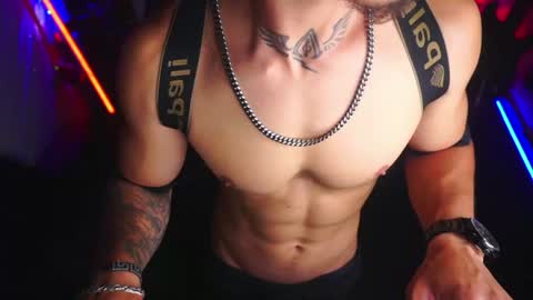 Snapshot of matiusdf chatting on 06.22.26 matius online show from 06.22.26