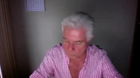 Snapshot of matlik chatting on 09.29.25 matlik online show from 09.29.25