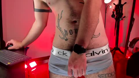 Snapshot of matteo_simpson chatting on 02.04.25 Matteo simpson online show from 02.04.25