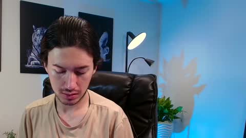 Snapshot of matteo_simpson chatting on 02.10.25 Matteo simpson online show from 02.10.25