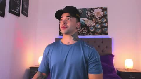 Matthew INDEPENDENT MODEL online show from 05.07.26