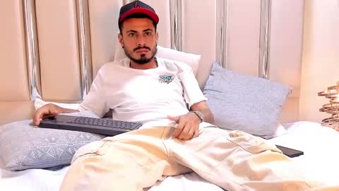 Matthew online show from 04.14.26