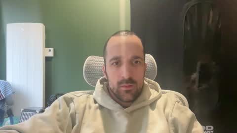 Snapshot of matthias24 chatting on 02.11.26 M online show from 02.11.26