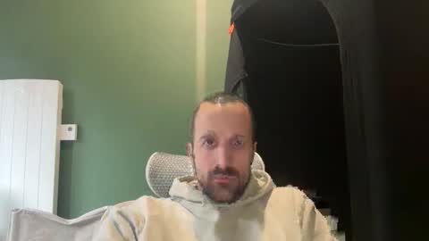 Snapshot of matthias24 chatting on 05.17.26 M online show from 05.17.26